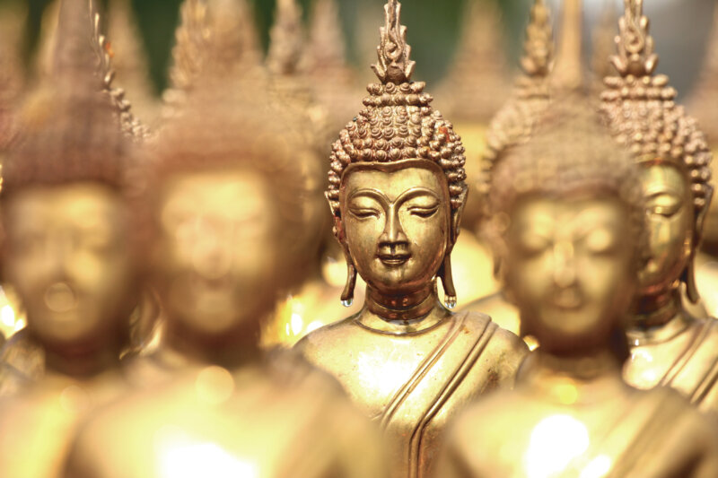 Mit Meditation in der Gegenwärtigkeit verweilen.