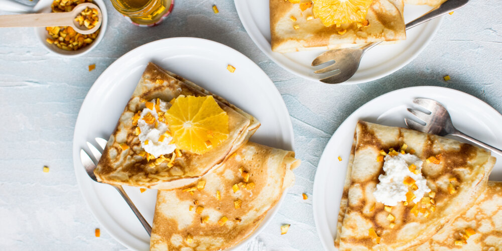 Kakao-Crepes mit marinierten Orangen